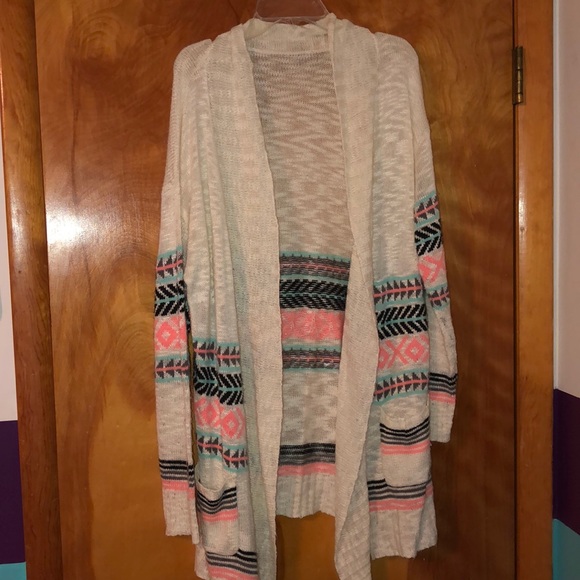 Decorative cardigan from Francesca's - Picture 1 of 2